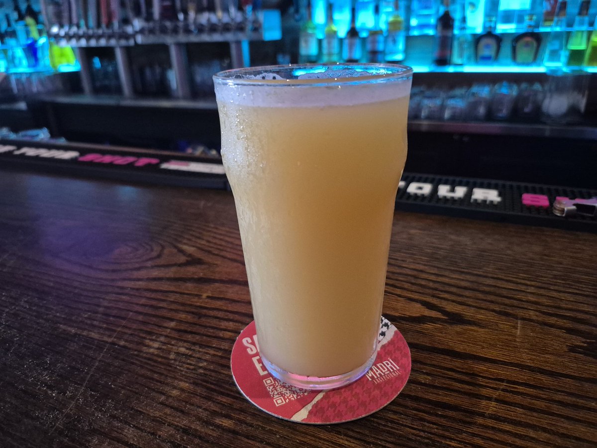 Don Redmond (@beerstoredude) on Twitter photo GIVING THE DONKEY A CARROT! Walking down St Paul St (downtown) to 1) work my gimpy leg and 2) it's the annual colourful Street Fest today. So lots going on! Stopped at <a href="/KullysSportsBar/">Kully's Sports Bar</a> for an All My Friends Brewing Headspace IPA. At 6.8%, lots of pineapple and grapefruit! πππ GIVING THE DONKEY A CARROT! Walking down St Paul St (downtown) to 1) work my gimpy leg and 2) it's the annual colourful Street Fest today. So lots going on! Stopped at <a href="/KullysSportsBar/">Kully's Sports Bar</a> for an All My Friends Brewing Headspace IPA. At 6.8%, lots of pineapple and grapefruit! πππ