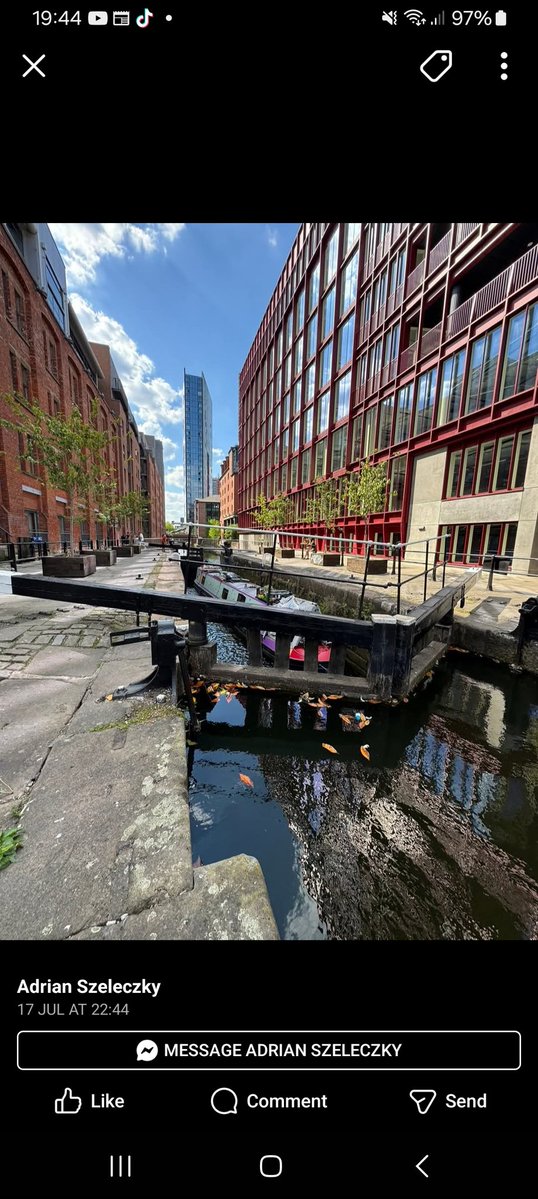 MufcWonItAll2's tweet image. Good Evening from a sunny Manchester. 🌞