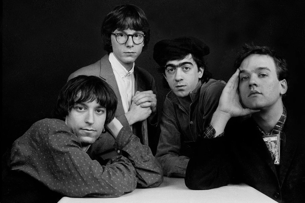 #NowPlaying on <a href="/SunnyGRadio/">Sunny G Radio</a> 

'World Leader Pretend' by <a href="/remhq/">R.E.M. HQ</a> #Green

#CreativeDistortion #SunnyGRadio #CommunityRadio #Glasgow #IndieRadio #SaturdayNight