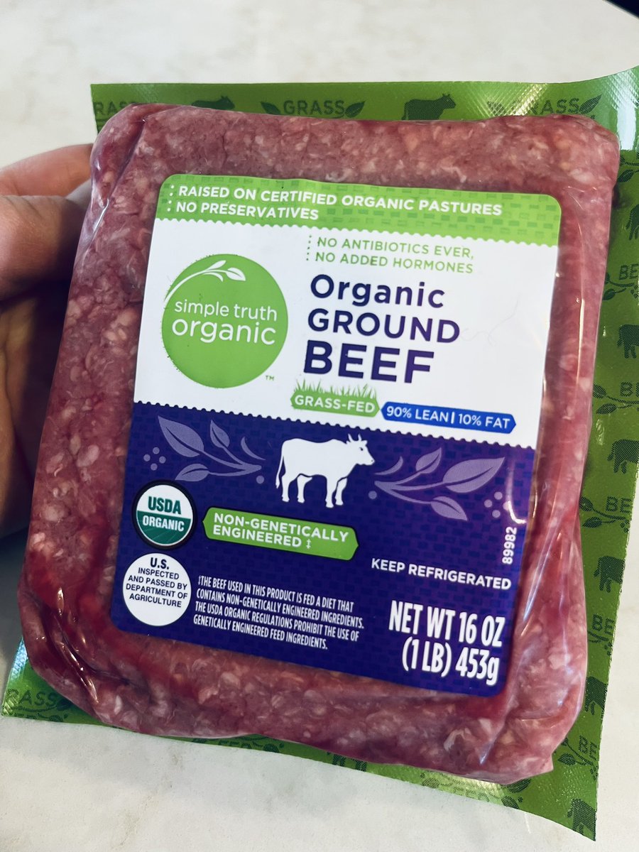 msmeece's tweet image. “Non Genetically Engineered”…what a strange disclosure.😳