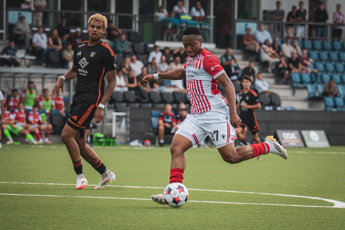 aabsportdk's tweet image. AaB TV: Hillerød Fodbold-AaB 2-2
Små fem minutters sammendrag af lørdagens 2-2-opgør, hvor Kelvin John og Marc Nielsen scorede vores mål: aabsport.dk/nyheder/2025/j…
#SammenOmAaB #AaB #SuperAaB