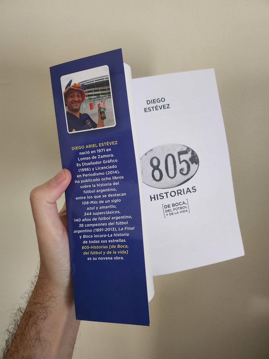 Librosfanaticos's tweet image. Llegó el nuevo libro de Diego Estévez, con 805 historias de Boca, del fútbol y de la vida. 🔵🟡
Disponible en: libreriafanaticos.com/producto/805-h…