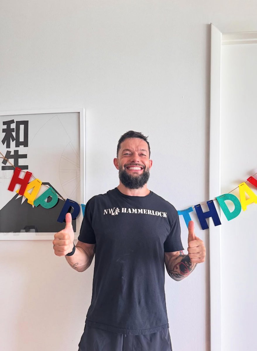 UndisputedRev's tweet image. #PushFinnBalor