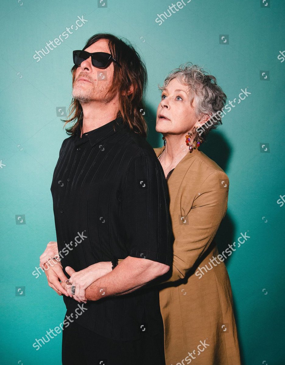 castielfolklore's tweet image. melissa mcbride and norman reedus, I’ll be sending you my therapy bill ❤️ #TWD #TWDCaryl