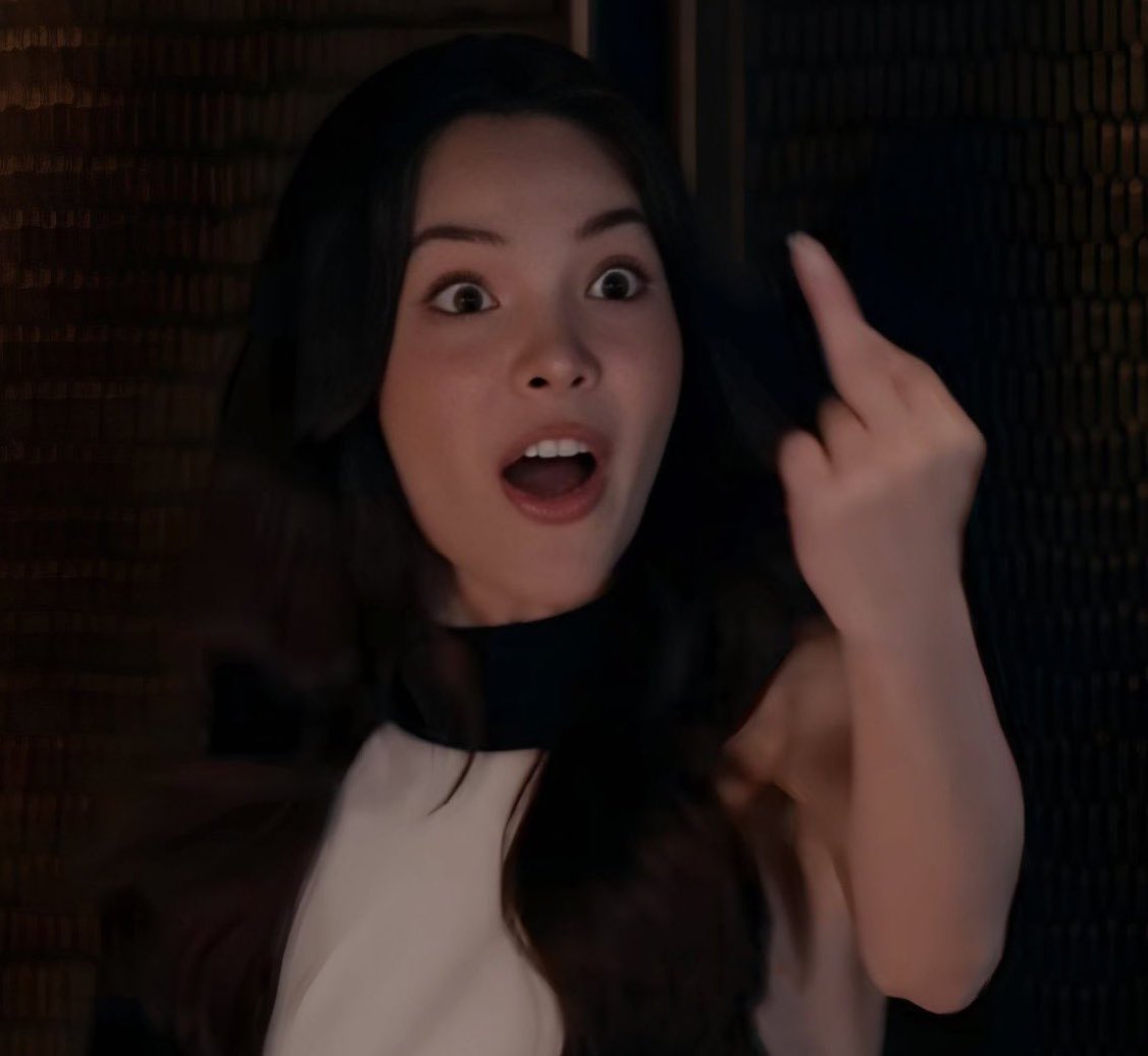legitMatiRed's tweet image. Les voy a resumir el capítulo 1 de Harmony Secret
Maevika: Te odio 😡
Aiwarin: yo te amo más de lo que jamás he amado 😍
#HarmonySecret
#ลูกหมีซอนญ่า
#LMSY