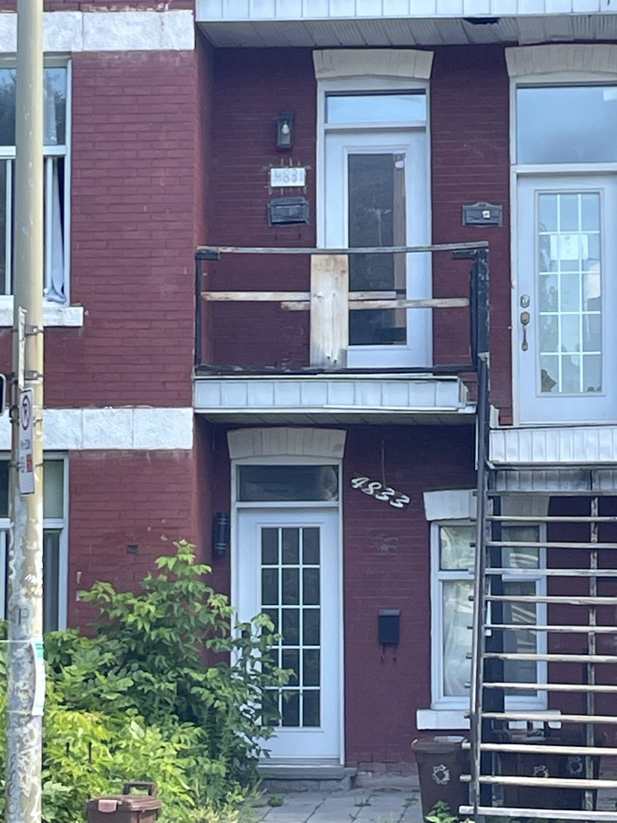 Rebel deck railing v. Empire deck railing