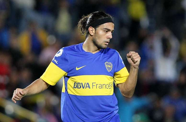 la12tuittera's tweet image. #ExBoca | 🗣️Walter Erviti, s/el presente de #Boca, en @DuplaTecnica2:
“Boca no te da tiempo a cambiar. Si vos sos de una manera y como vas a Boca querés cambiar, seguramente Boca te consuma.
Lo que tiene que hacer Boca es entender qué jugador realmente puede adaptarse…