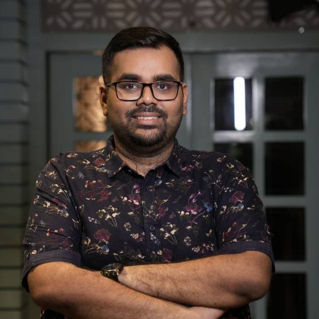 Deeply shocked by the sudden demise of CA Sanidhya Saraf Sir. His short YouTube clips guided and inspired thousands of CA students.
Prayers for strength to his family in this difficult time.
Om Shanti 🙏🙏