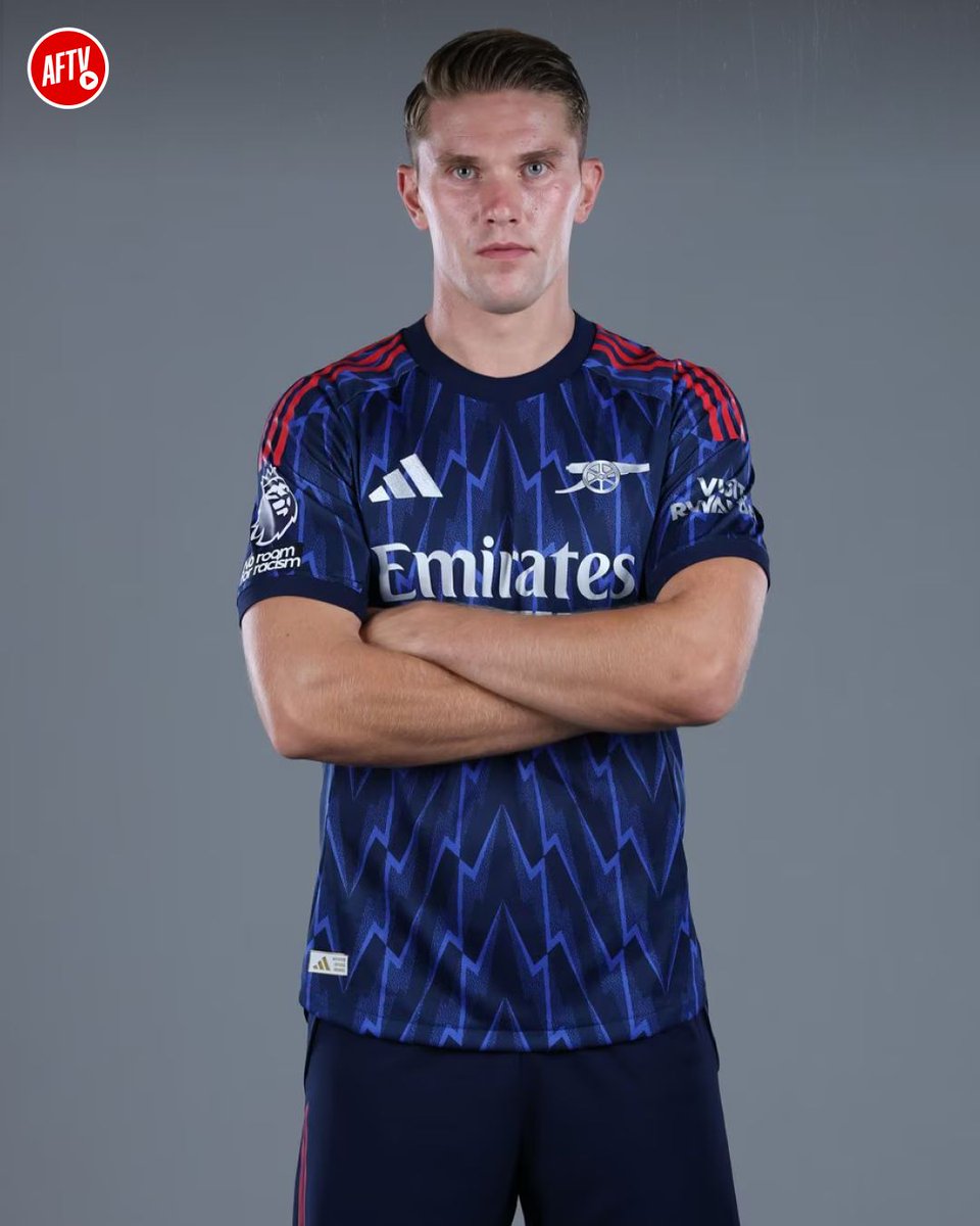 Introducing our new No.14, Viktor Gyökeres. 🔥

𝐅𝐫𝐨𝐦 𝟏 𝐭𝐨 𝟏𝟎, 𝐡𝐨𝐰 𝐡𝐲𝐩𝐞𝐝 𝐚𝐫𝐞 𝐲𝐨𝐮 𝐟𝐨𝐫 𝐡𝐢𝐬 𝐀𝐫𝐬𝐞𝐧𝐚𝐥 𝐝𝐞𝐛𝐮𝐭 ? 🤩 🔴⚪️