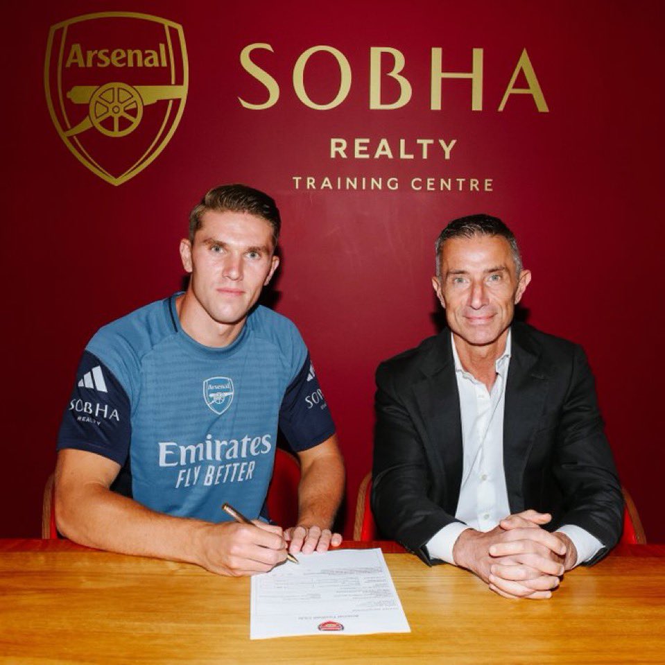 PLFrance_'s tweet image. ✍️ OFFICIEL : Viktor Gyökeres est un nouveau joueur d’Arsenal ! ✅🔴⚪️