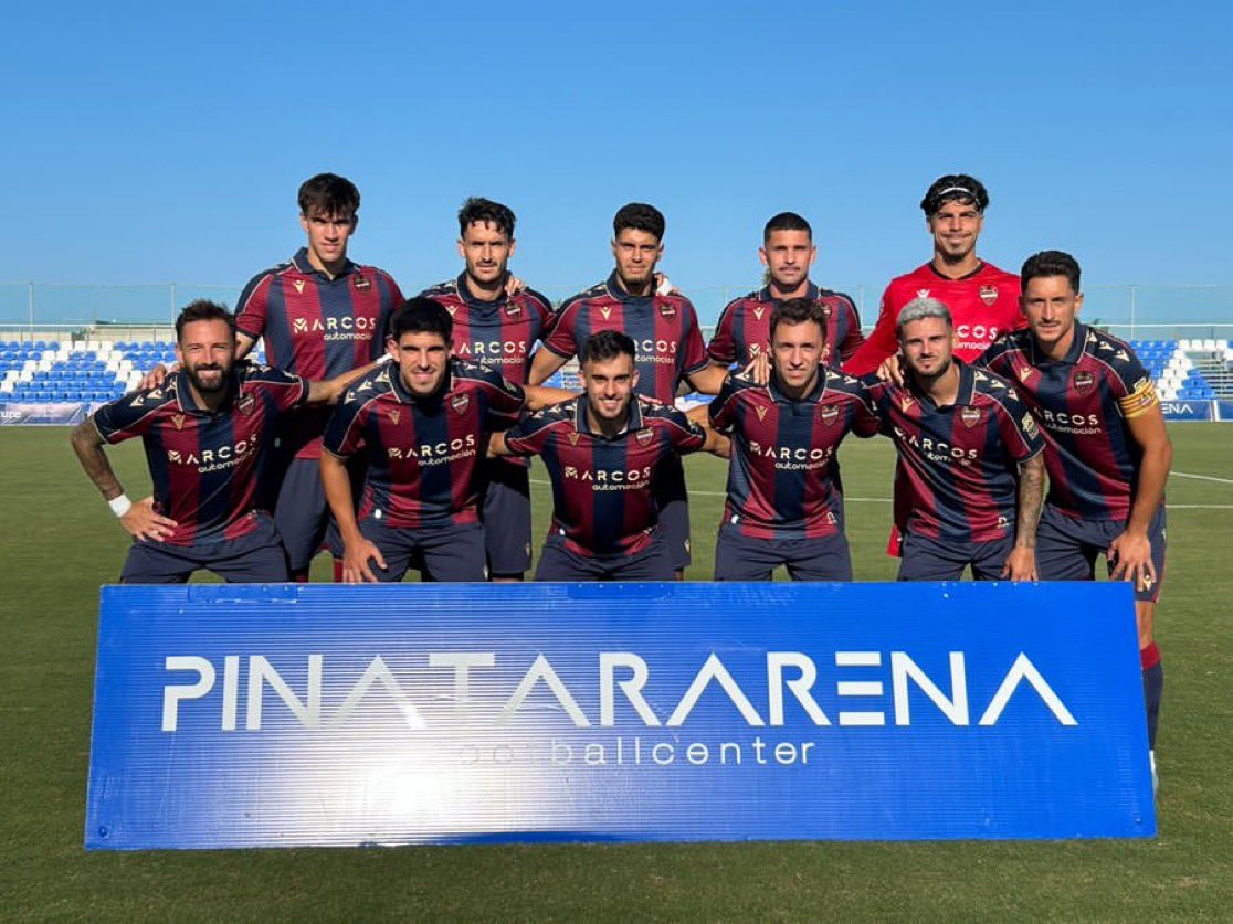 DepCOPEValencia's tweet image. | INFO @DepCOPEValencia | 🐸

@LevanteUD 2
@NEOMSportsClub 0

⚽ Paco Cortés
⚽ Víctor Jr.

• Varias ocasiones de gol
• Invicto el Levante 
• Pendiente de la llegada de Koyalipou 

📸 @LevanteUD
