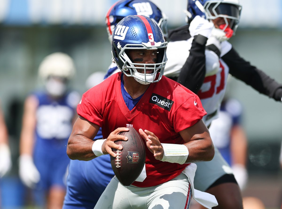 MSGNetworks's tweet image. readyyyyyy for some Sunday football...how about you??