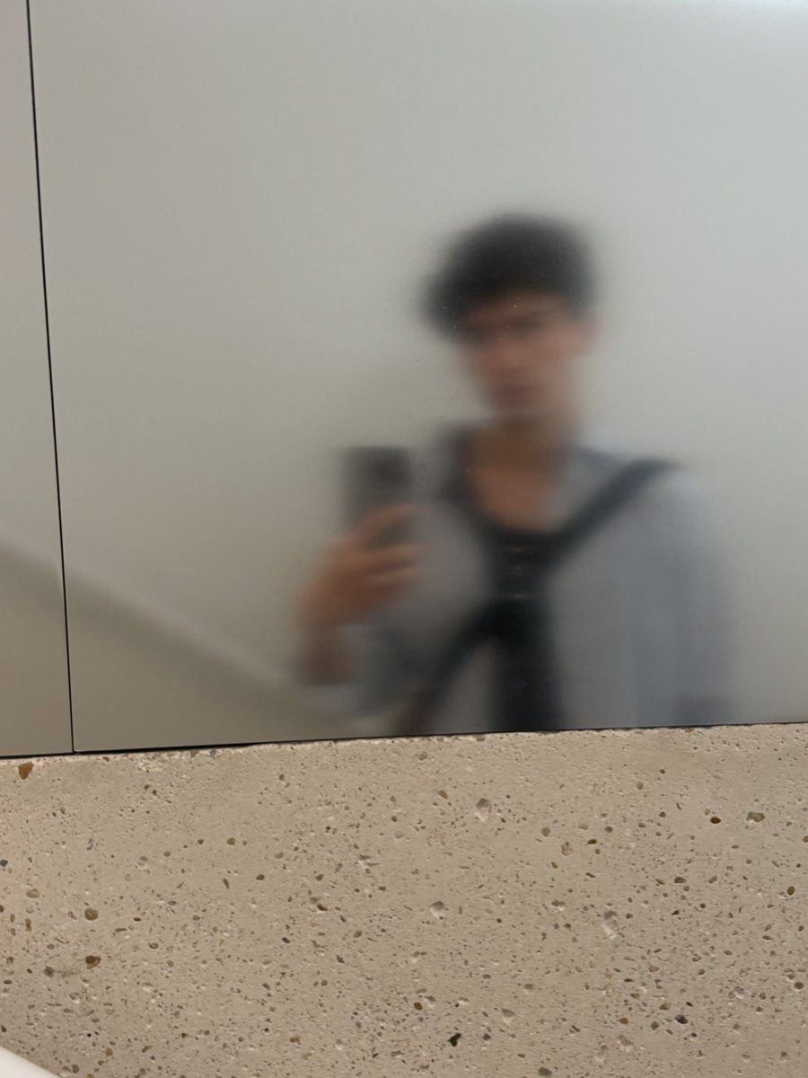 RomainAndreJean's tweet image. museum date by myself