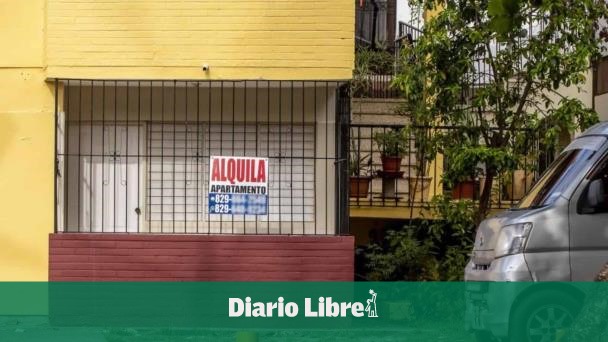DiarioLibre's tweet image. #LasMásLeídasdelaSemana: Los diputados aprueban hasta tres depósitos para alquilar y limitan aumentos de renta a 10 %
🔗ow.ly/YjHS50Wv1CZ
#DiarioLibre #Noticia #LeyDeAlquileres