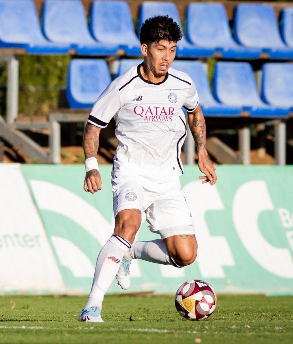 AlsaddSC's tweet image. FIRST MATCH IN WHITES 🤍
#السد | #معسكر_السد_2025 | #Firmino