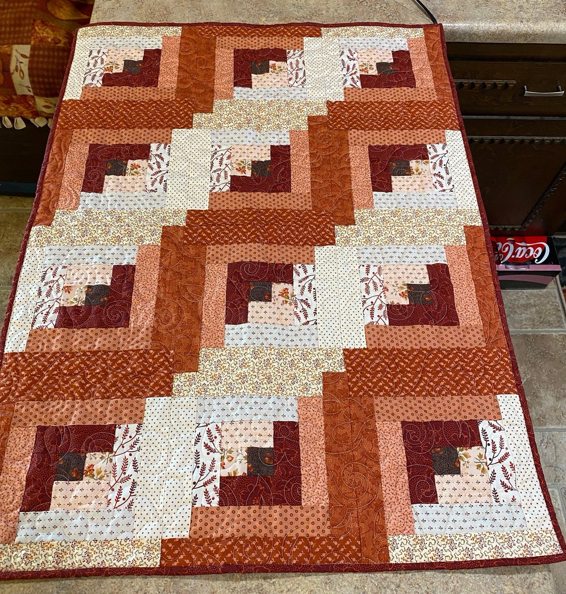 CatReal's tweet image. Christmas in July sale is on! 🎉🎉 foreverhomequilts.etsy.com/listing/115635… #etsy #sale #july #christmas #quilts #gifts #kids #books #cats #dogs