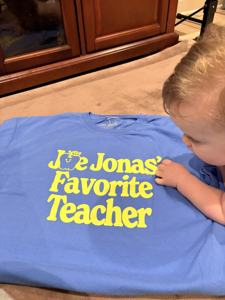 kyleejb_'s tweet image. 💙💛@joejonas