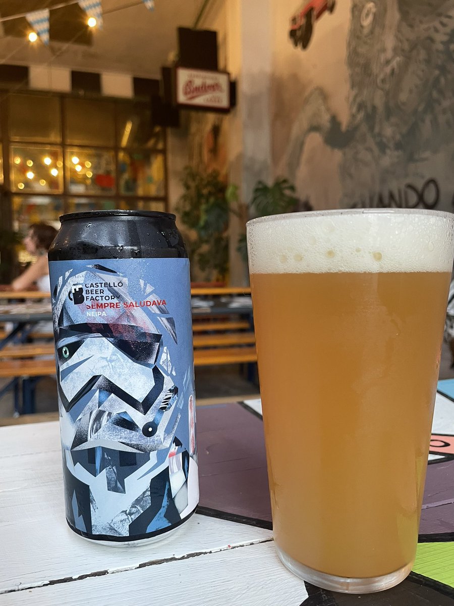 pv_marc's tweet image. ‘Sempre saludava’ de Castelló Beer Factory. Una NEIPA meravellosa. I l’etiquetatge en valencià. A mi ja m’han guanyat. #sialvalencià