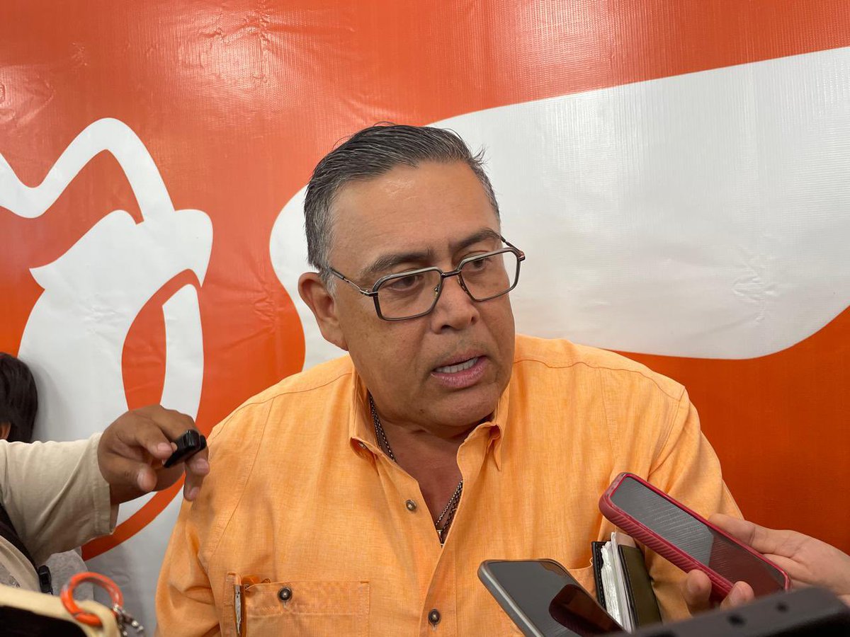 AlertaQro's tweet image. 🟠🧔🏻♂️Armando Rivera confirma que ahora forma parte de #MovimientoCiudadano
🔸El exalcalde de Querétaro, Armando Rivera Castillejos, indicó que Movimiento Ciudadano representa actualmente su convicción.
Más información⤵️
wp.me/p8iMZT-Xm0