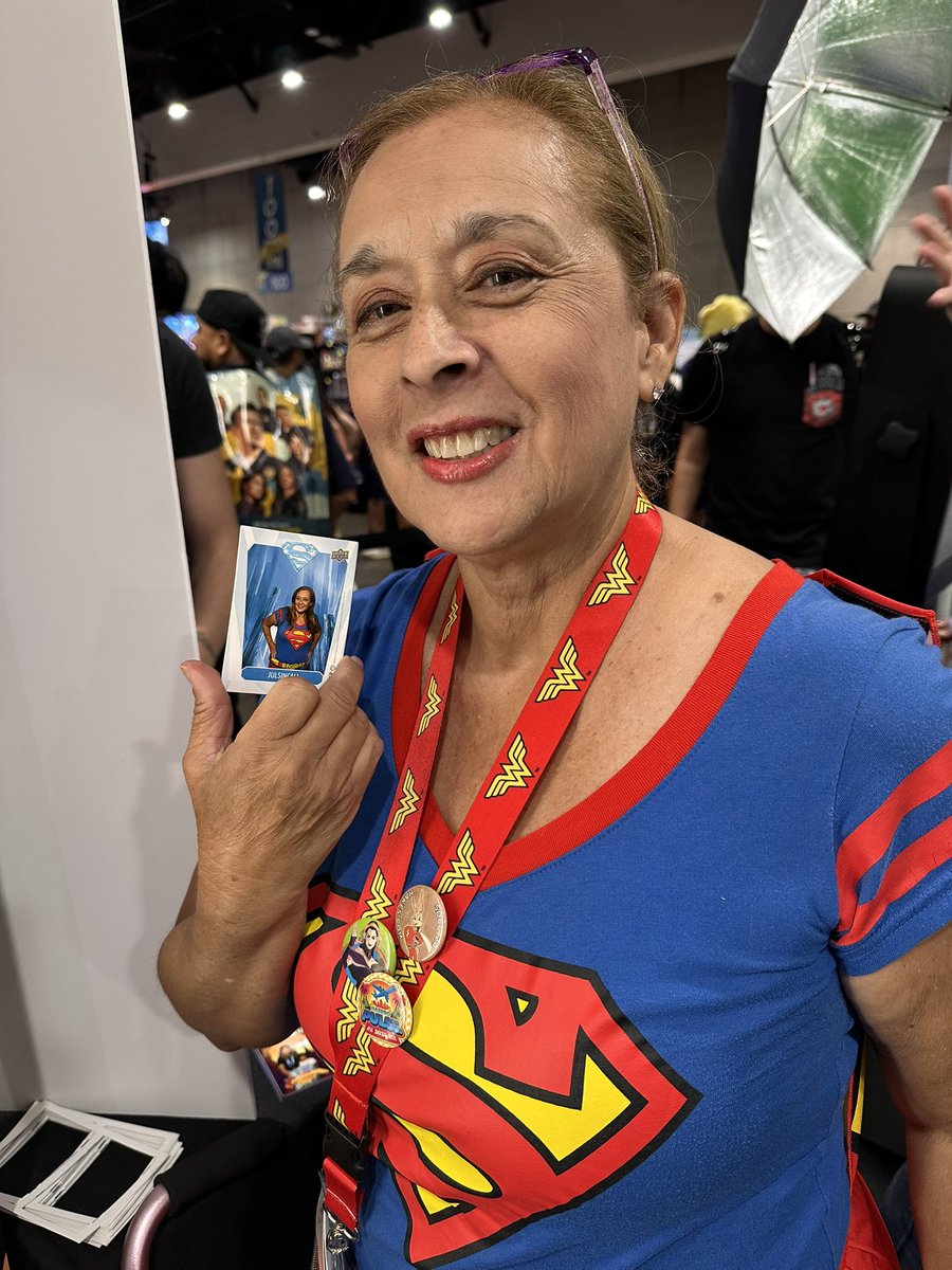 UpperDeckEnt's tweet image. Your free personalized Superman, @Neopets, or Rush of Ikorr trading card awaits you at booth #307 at #SDCC!