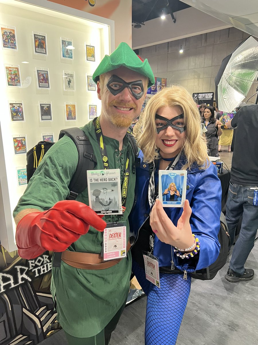 UpperDeckEnt's tweet image. Your free personalized Superman, @Neopets, or Rush of Ikorr trading card awaits you at booth #307 at #SDCC!