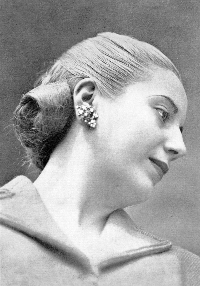 lajuliaeva's tweet image. La que el pueblo llamaba, cariñosamente

Evita