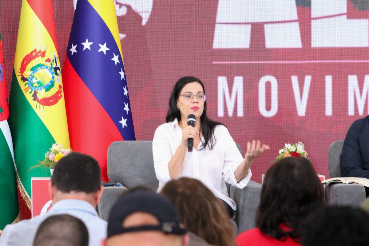 ALBATCP's tweet image. #Noticia | ALBA Movimientos afina detalles de cara a IV Asamblea Continental en Cuba
En la Casa Amarilla Antonio José de Sucre de Caracas, los movimientos sociales que integran la Alianza Bolivariana para los Pueblos de Nuestra América (ALBA) se reunieron para afinar los…