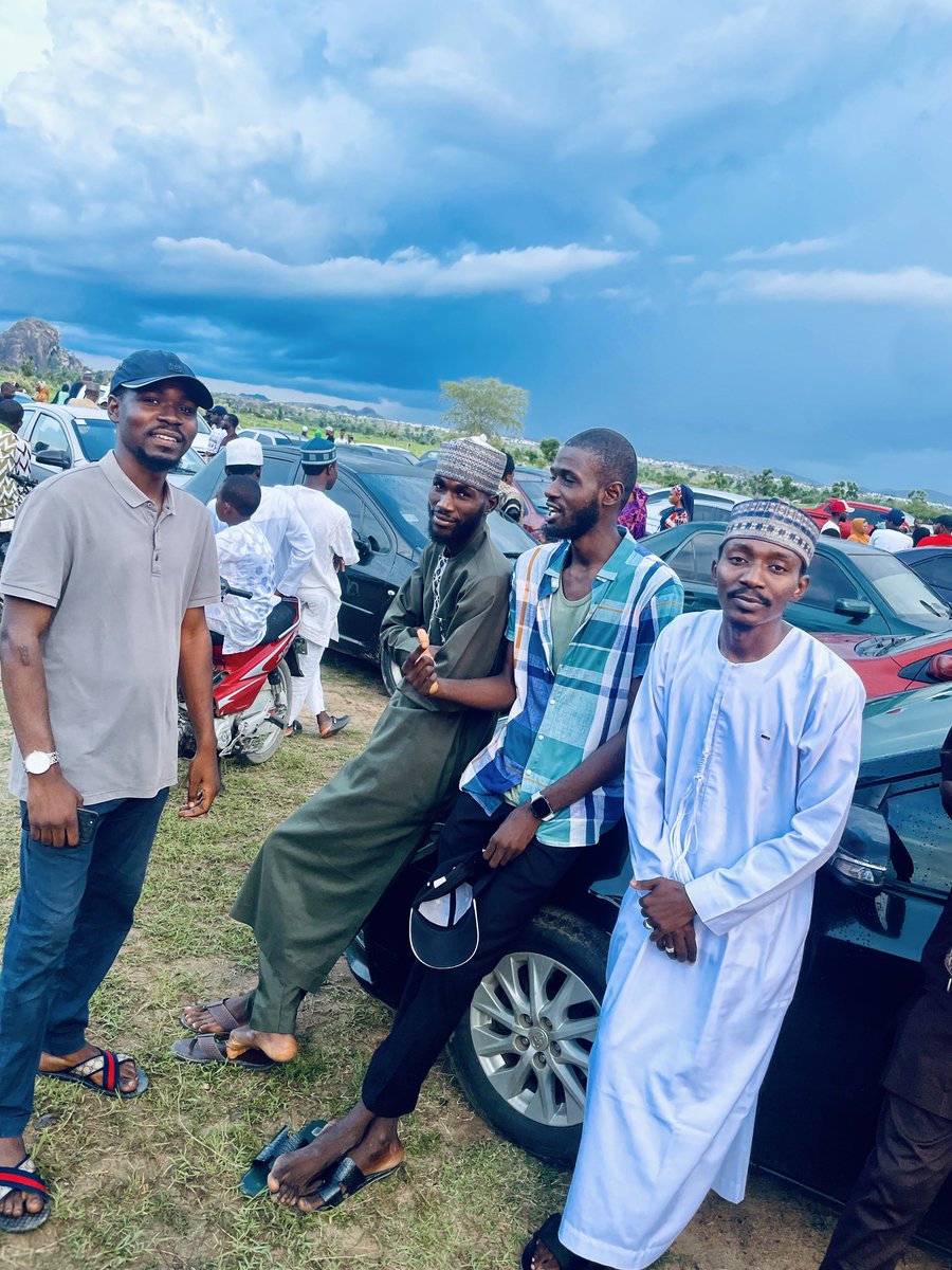 Jb_fateh's tweet image. Polo on the field, memories in the air. Linked up with the OGs — vibes unmatched.
@ii_khaleedor