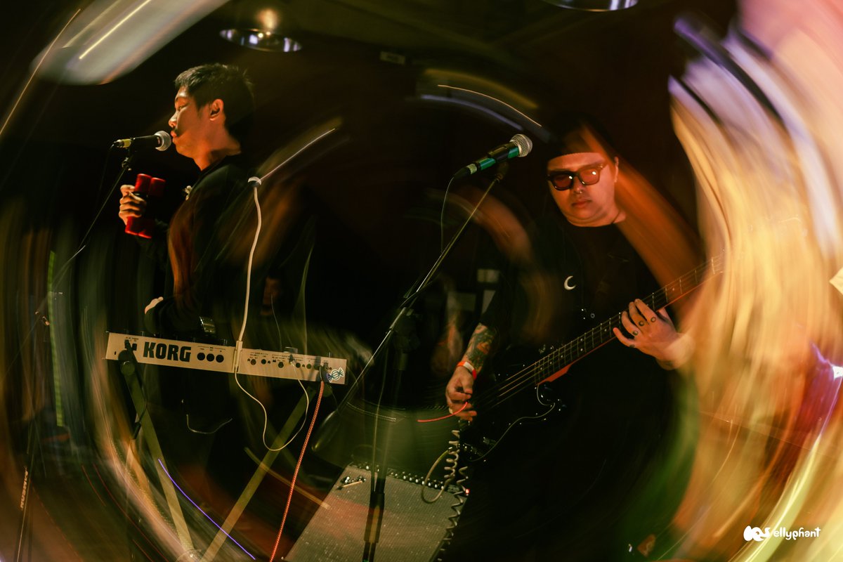 ellyphantart's tweet image. the ourselves gig last night was such a blast..... ang saya saya poh parang 2018 ulit but better. i also took some photos :-]