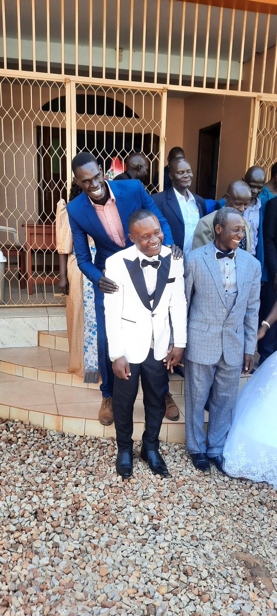 EmarichEmmanuel's tweet image. A brother did a thing, and we had to pull out our suits from the closets.