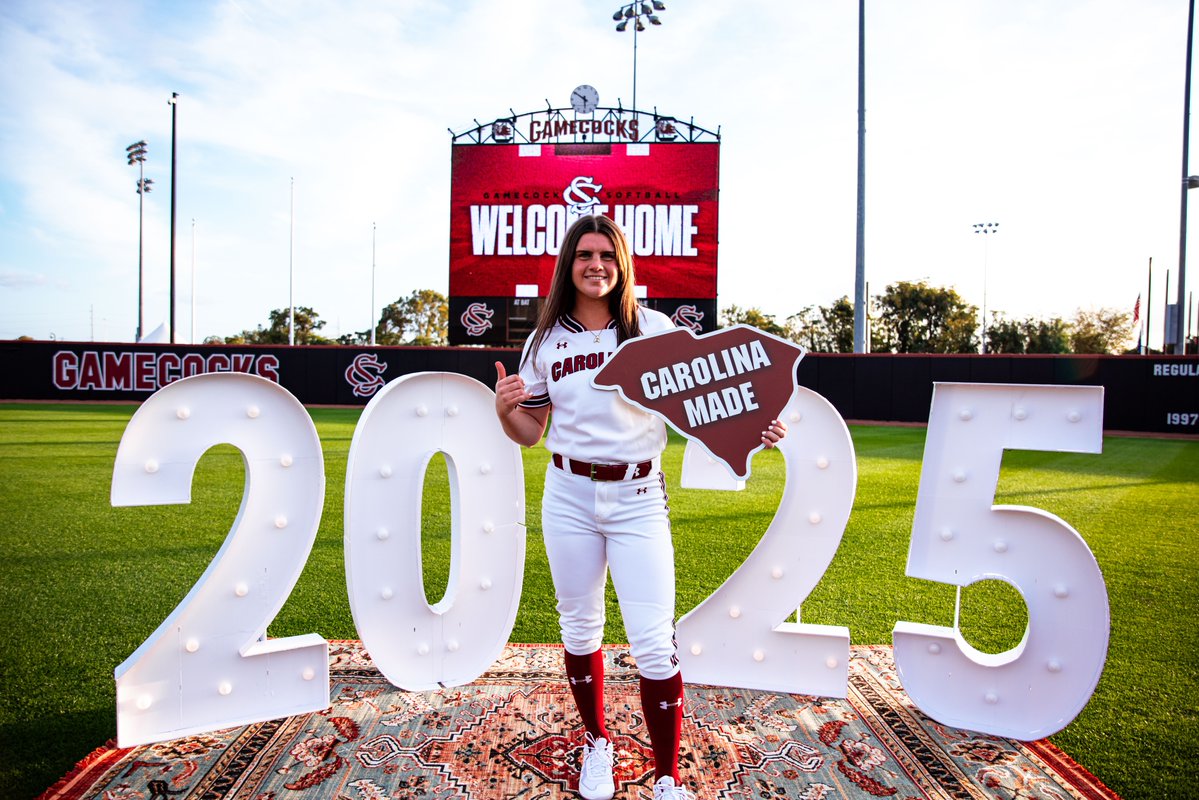 Good luck <a href="/AnsleyBennett9/">Ansley Bennett</a> tonight in the <a href="/PGFnetwork/">PGF</a> All-American game! 

Tune in at 10pm on <a href="/ESPNU/">ESPNU</a>.

#Gamecocks🤙