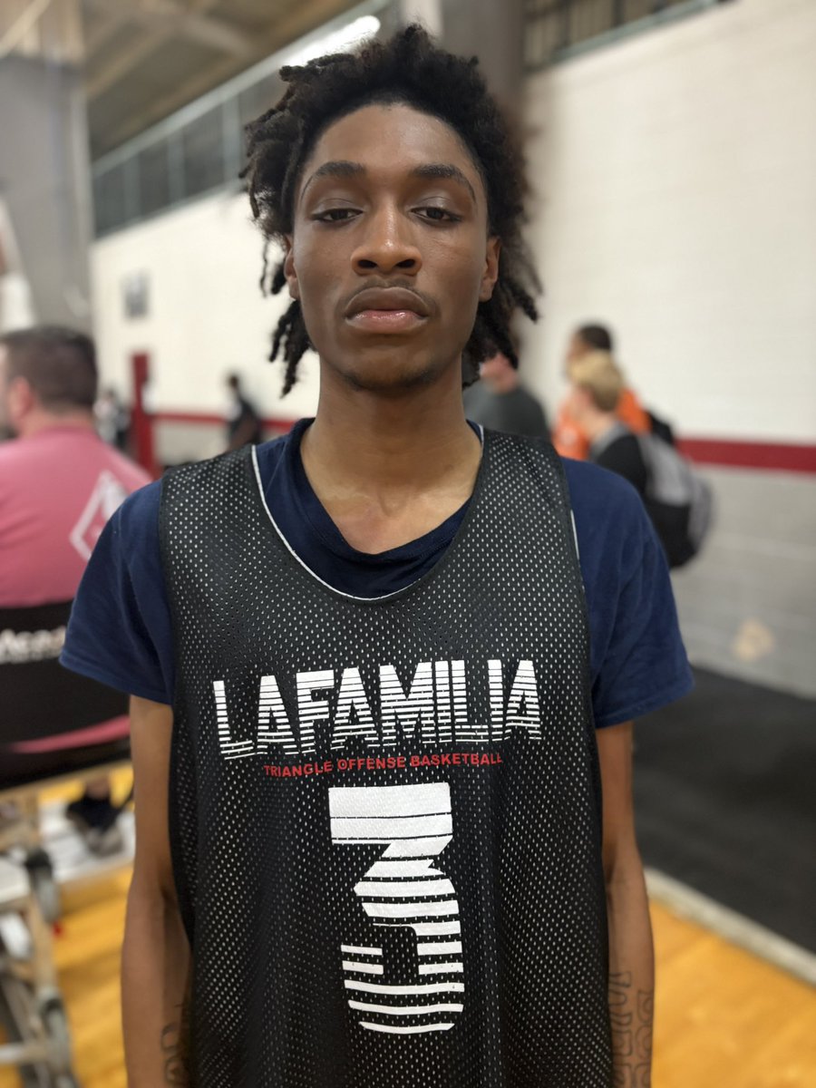 Rico Williams 6’4 G 2025 Triangle Offense Elite. 

Have tabbed him before as a highlight and it was business as usual. Caught a couple of lobs to start the day. Can knock down the open shot. Good length and defends well. Veteran presence and late flyer.