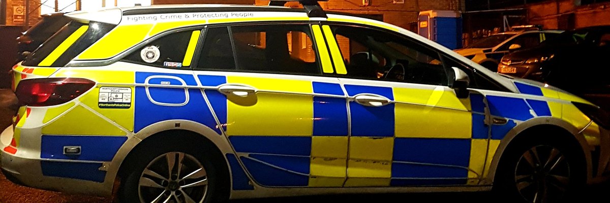 Early morning Wellingborough Response shift for me yesterday.  7am start. Very busy shift with many grade grade 1's. One person taken to custody charged was ABH. Busy volunteer week for me. A great challenge for me as always #SSO3131