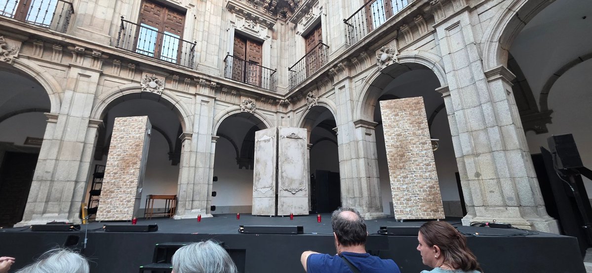 AntonioHernándezNiet (@ahernandeznieto) on Twitter photo #ASÍEMPIEZA "Marta la piadosa" de Tirso de Molina de la compañía <a href="/teatrodefondo/">Teatro Defondo</a>, obra que ¡por fin! veo gracias a que los <a href="/VeranosVilla/">Veranos de la Villa</a> en el Claustro del Pozo en el IES San Isidro #ASÍEMPIEZA "Marta la piadosa" de Tirso de Molina de la compañía <a href="/teatrodefondo/">Teatro Defondo</a>, obra que ¡por fin! veo gracias a que los <a href="/VeranosVilla/">Veranos de la Villa</a> en el Claustro del Pozo en el IES San Isidro