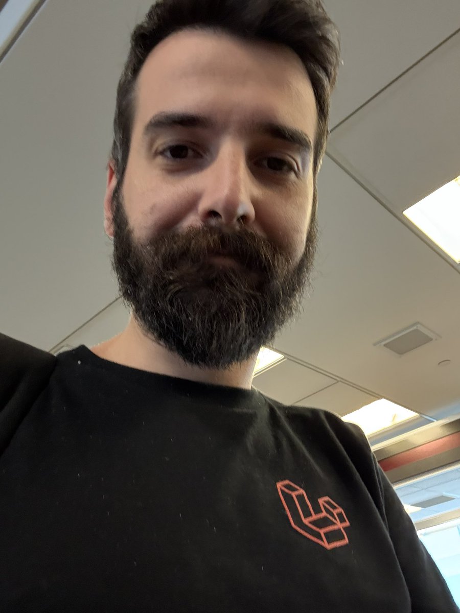 xiCO2k's tweet image. Landed in US, next stop Denver @LaraconUS 💪💪