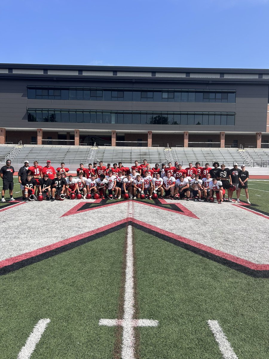 LEBravesFB's tweet image. LE Football Muskingum Camp 2025.