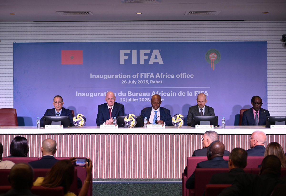 تدشين المقر الإقليمي للاتحاد الدولي لكرة القدم (فيفا) بإفريقيا

Inauguration of FIFA’s Regional Office for Africa