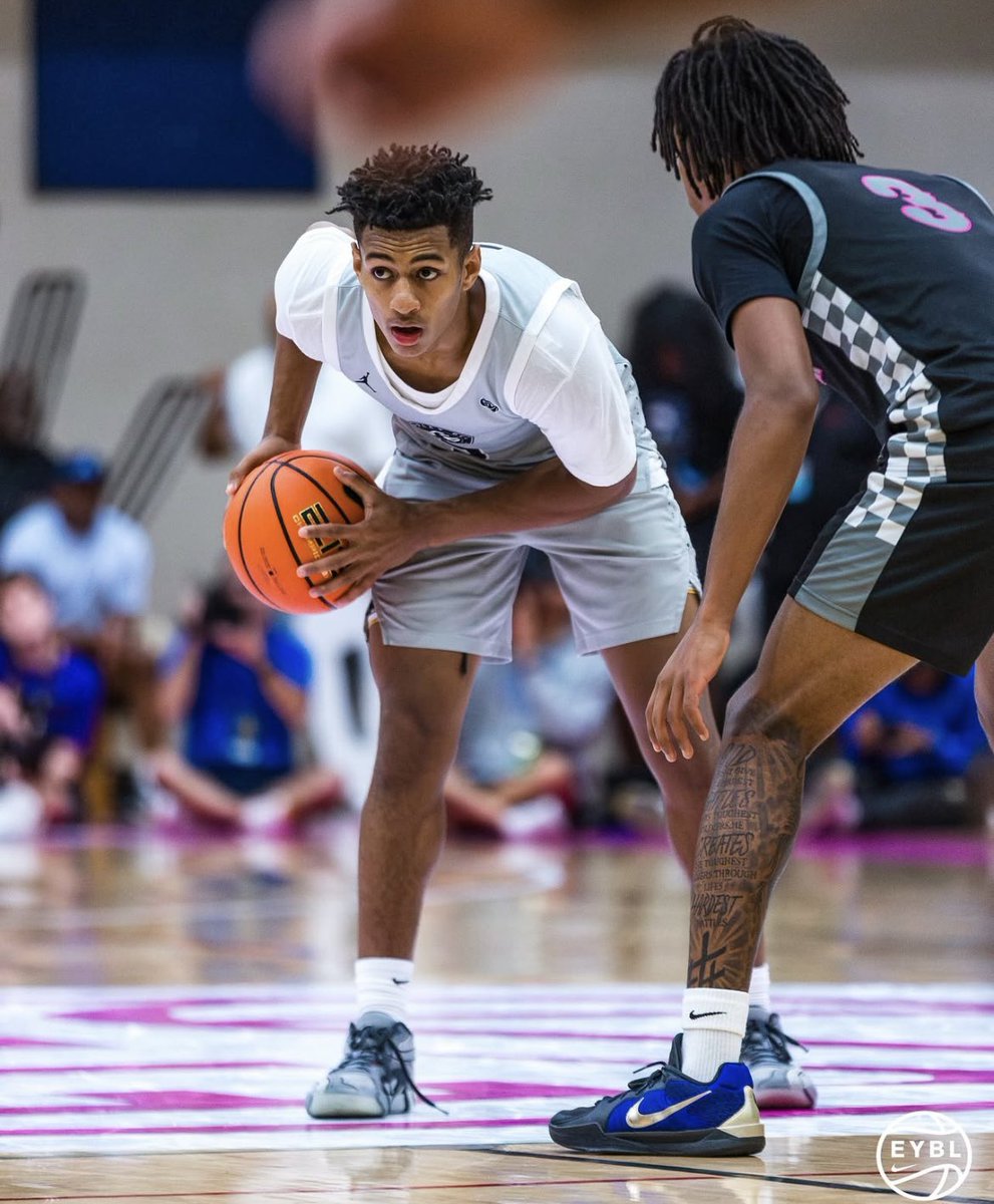 3⭐️ point guard Trey Pearson from Pope John Paul II is fresh off his second consecutive Peach Jam championship with Brad Beal Elite!! A proven winner Pearson has been gaining significant traction from college programs and has received offers and interest from the following