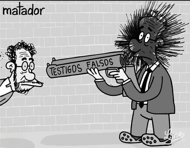 JesalvadorQ's tweet image. Dice la derecha que el proceso judicial contra Uribe es un montaje.
FALSO: fue el mismo Uribe quien denunció a Cepeda, luego la corte descubrió que el montaje lo hizo Uribe para joder a Cepeda… y ahí tiene su proceso. ¡Cayó en su propia trampa!