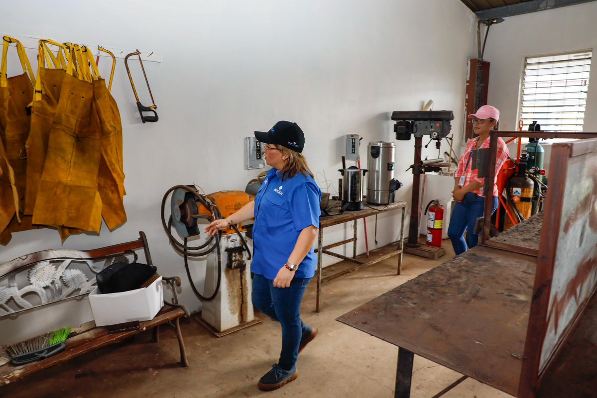 InadehOficial's tweet image. La directora general del INADEH, @yapitti, lideró una gira de inspección por las instalaciones del centro de formación en Las Lajas, Chiriquí, evaluando el estado de la granja didáctica, los cultivos, los animales y las aulas de formación.
#ConPasoFirme