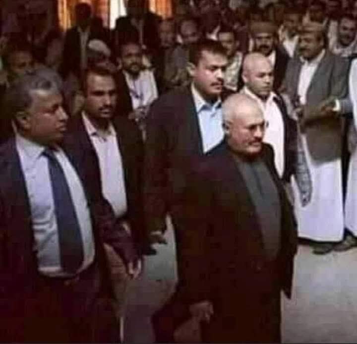 العظماء فقط ،، سيخلدهم التاريخ ،، وستذكرهم الأجيال ،، وستحكى شجاعتهم للأبناء والأحفاد ،،
رحمة الله تغشاهم واسكنهم فسيح جناته