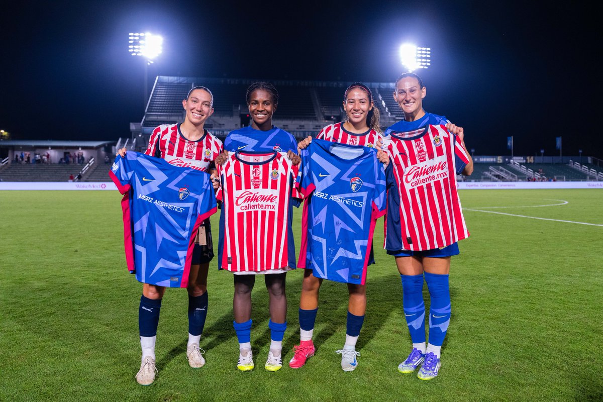TheNCCourage's tweet image. An honor to host @ChivasFemenil 🤝