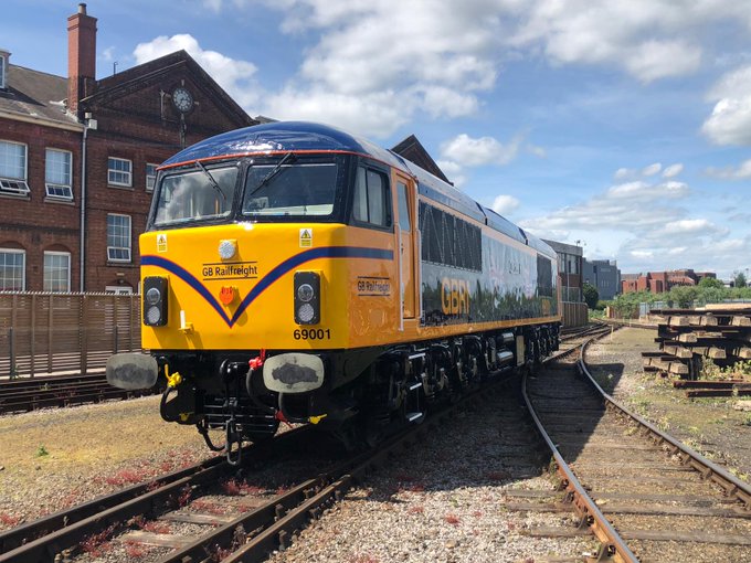 BLS Fixtures (@blsfixtures) on Twitter photo The Greatest Gathering Shuttle Three - With thanks to our friends
<a href="/GBRailfreight/">GB Railfreight</a>, trip 3 on Friday will feature a pair of Class 69s. Book online branchline.uk The Greatest Gathering Shuttle Three - With thanks to our friends
<a href="/GBRailfreight/">GB Railfreight</a>, trip 3 on Friday will feature a pair of Class 69s. Book online branchline.uk