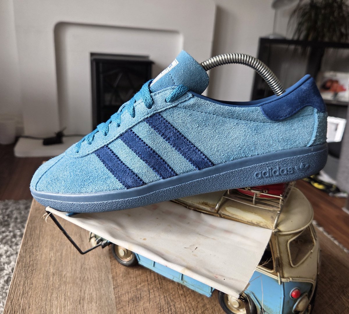 mavv1903's tweet image. Saturday night bargain.. adidas Bali 7.5 as new worn once £80 delivered 👍 og everything in box lol