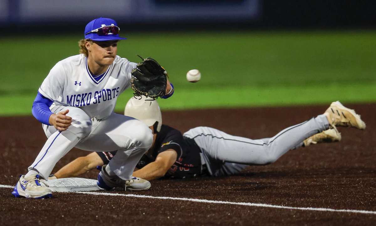Baseball Kearney (@baseballkearney) on Twitter photo Nebraska Legion Baseball State Tournament Day 1.
<a href="/pinnbank/">Pinnacle Bank</a> Post 52 Jrs vs Omaha Jr. Blue Jays at Creighton Prep 7:00
<a href="/MiskoSports/">Misko Sports</a> vs Grand Island Home Federal at Ryder Park (GI) 7:00
📻 <a href="/1340KGFW/">1340 KGFW</a> Nebraska Legion Baseball State Tournament Day 1.
<a href="/pinnbank/">Pinnacle Bank</a> Post 52 Jrs vs Omaha Jr. Blue Jays at Creighton Prep 7:00
<a href="/MiskoSports/">Misko Sports</a> vs Grand Island Home Federal at Ryder Park (GI) 7:00
📻 <a href="/1340KGFW/">1340 KGFW</a>