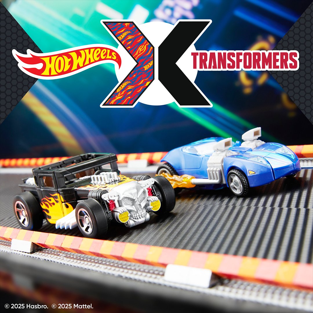 HasbroPulse's tweet image. #HotWheels x #Transformers collab incoming!
#TwinMill and #BoneShaker collide with 5-inch converting robot modes, flame accessories, and serious shelf presence!
Pre-order today on #HasbroPulse at 5pm ET!