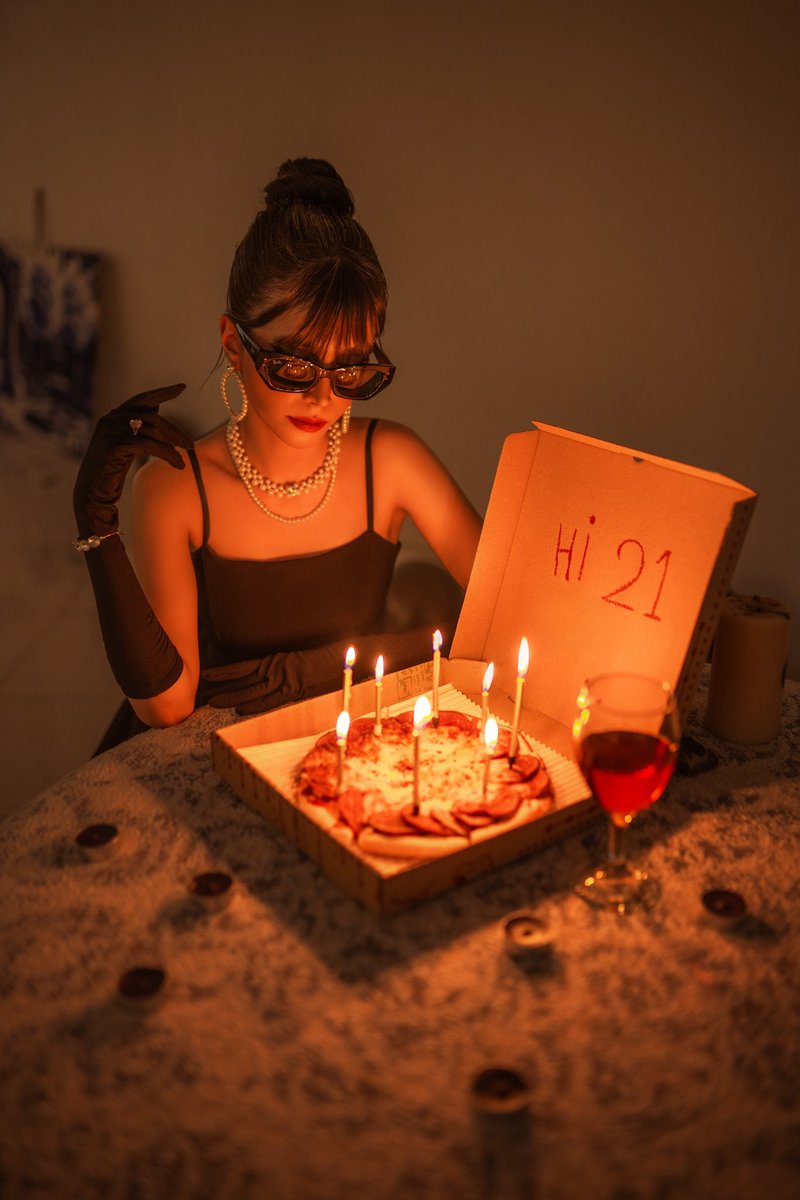 hdigr_'s tweet image. Hi 21 :)✨