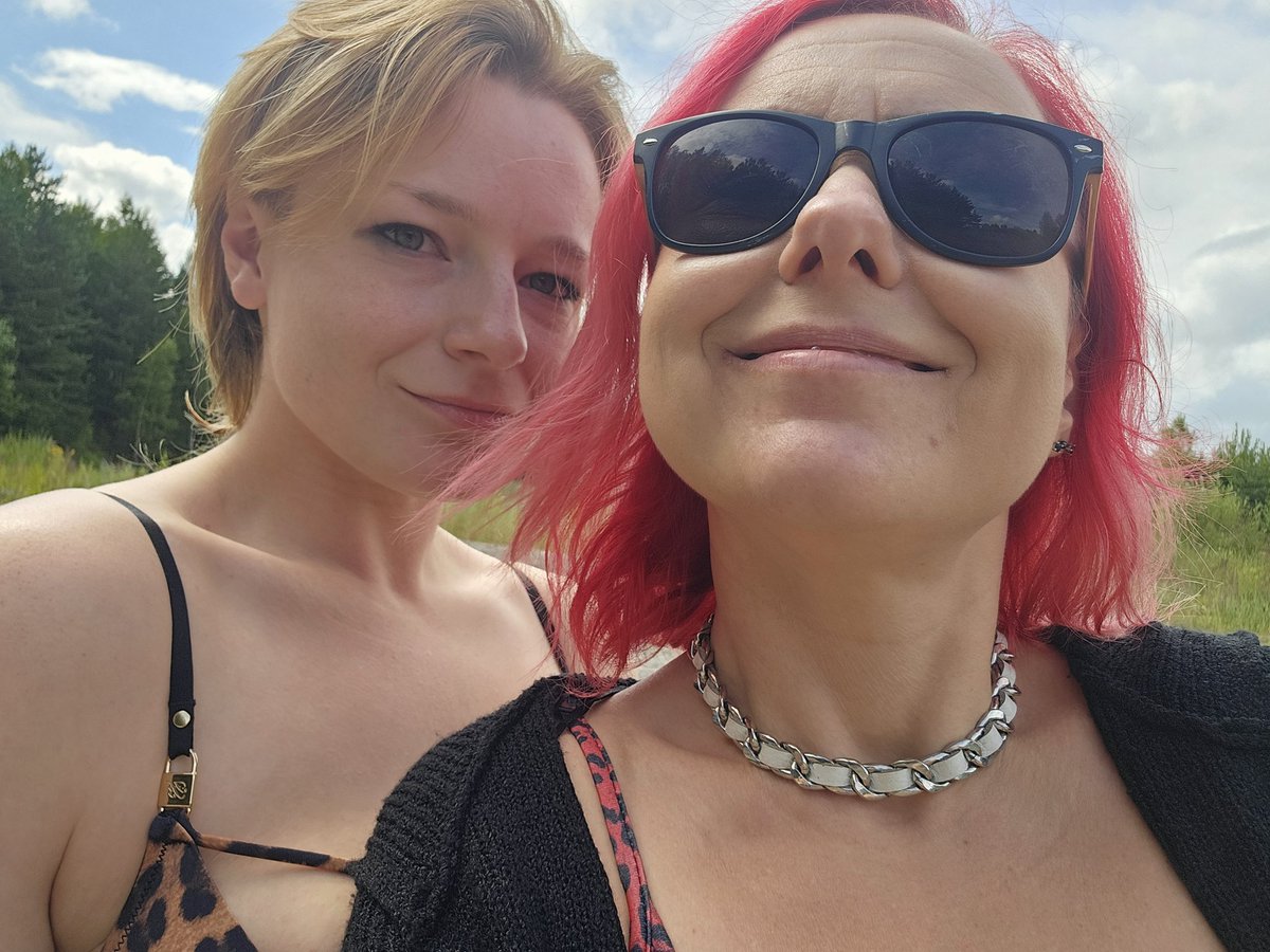 Having fun with <a href="/tboLilith/">tboLilith Loves...</a>