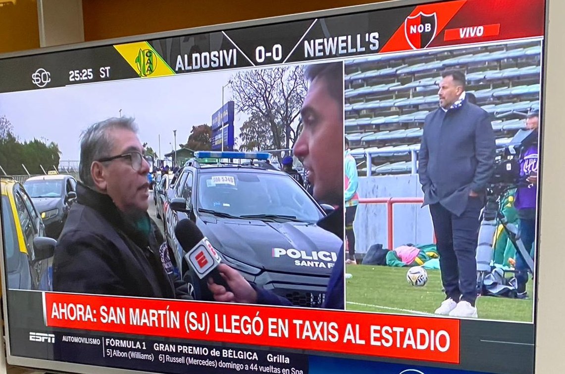 DePrimeraa's tweet image. Out of context futbol argentino.
