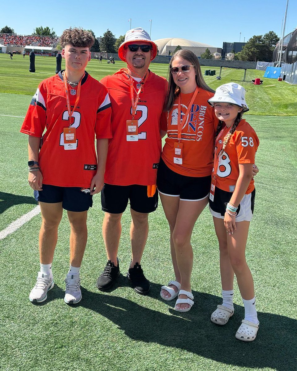 We’re excited to upgrade four lucky fans to today’s Broncos Balcony, courtesy of <a href="/Ticketmaster/">Ticketmaster</a>! 

As the presenting sponsor of #BackTogetherWeekend, Ticketmaster is excited to elevate this #BroncosCountry family’s experience today at #BroncosCamp.